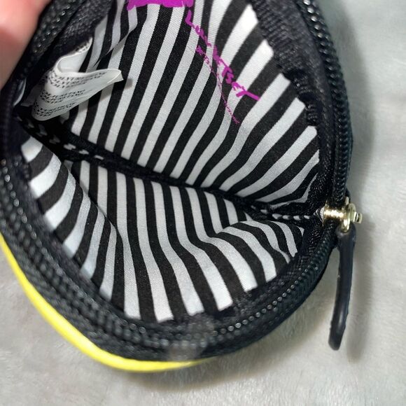 Colorful Wallet and Bag Collection - Picture 15 of 15